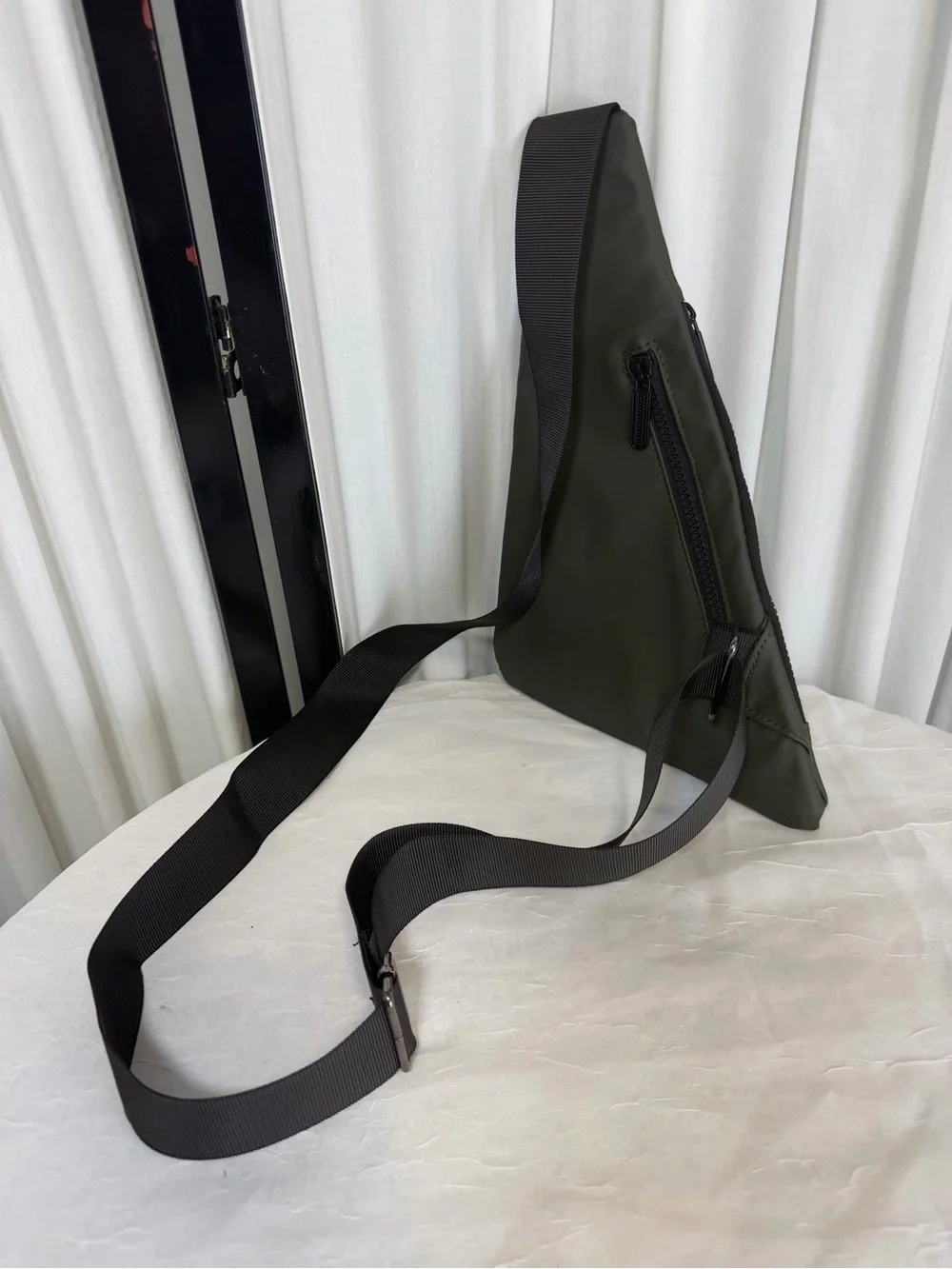 Duchamp London sleek olive